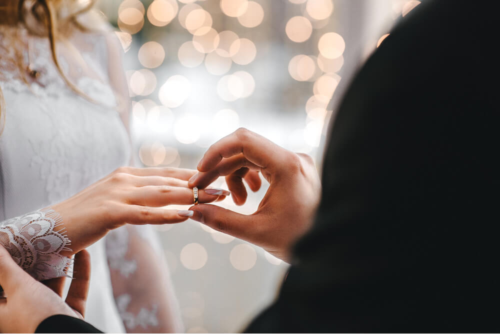 Why Do Brides Get Wedding Rings and Why Is It Important?