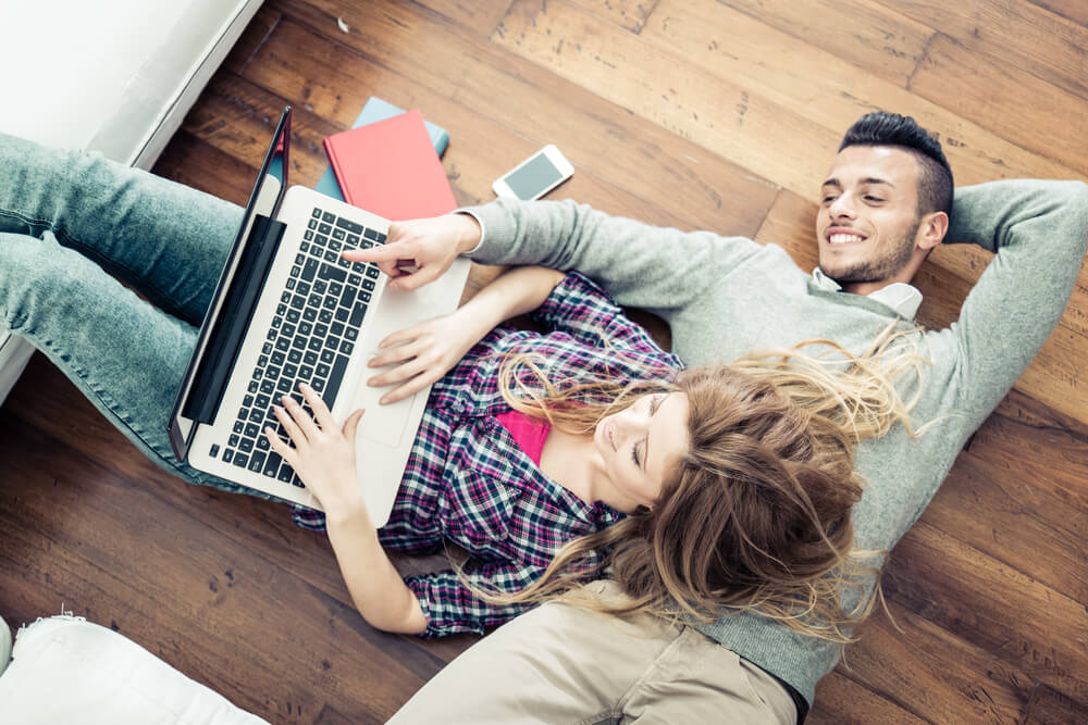 How to Socially Distance During a Wedding