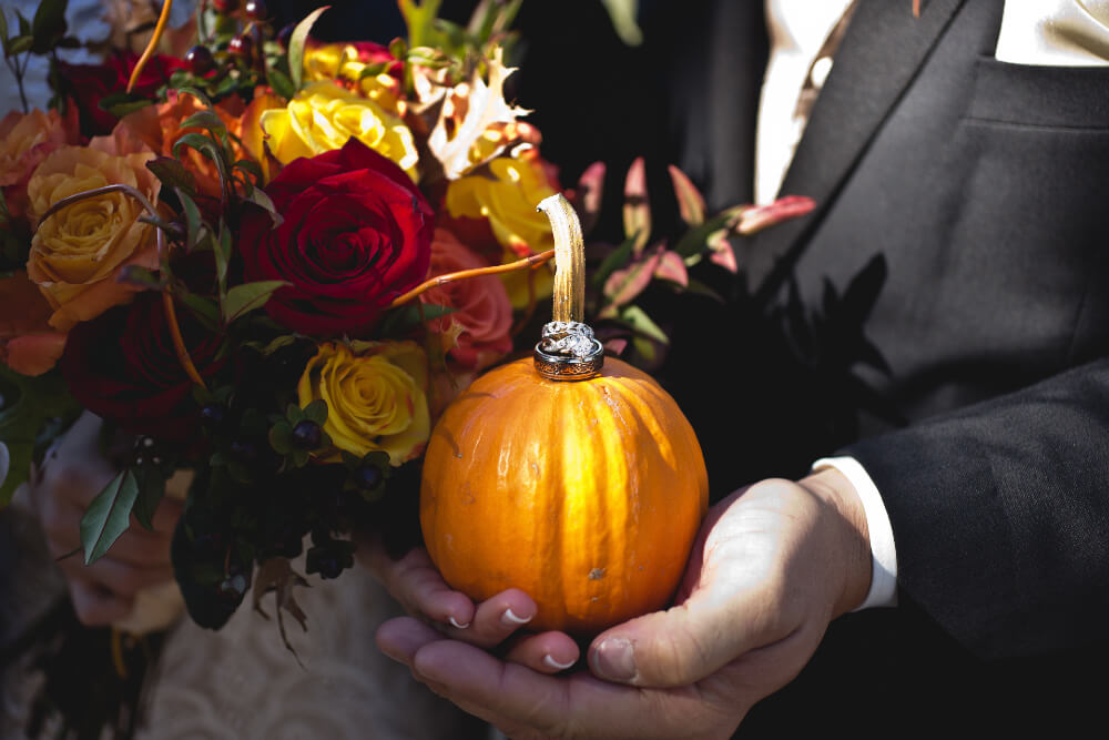 How to Plan a Spooky Wedding This Halloween Season