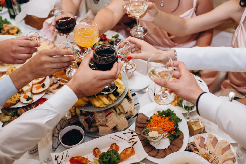 Should You Serve Brunch at Your Wedding?