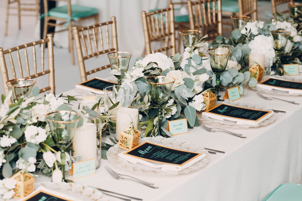 Assigned Seating for Your Wedding Reception: Pros and Cons