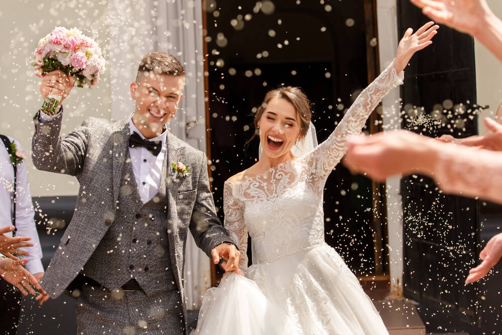 How to Avoid Cringeworthy Wedding Moments
