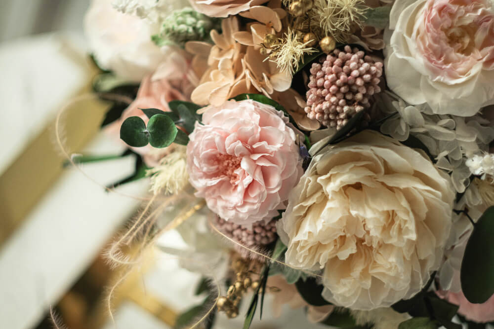 4 Ways to Preserve Your Wedding Bouquet