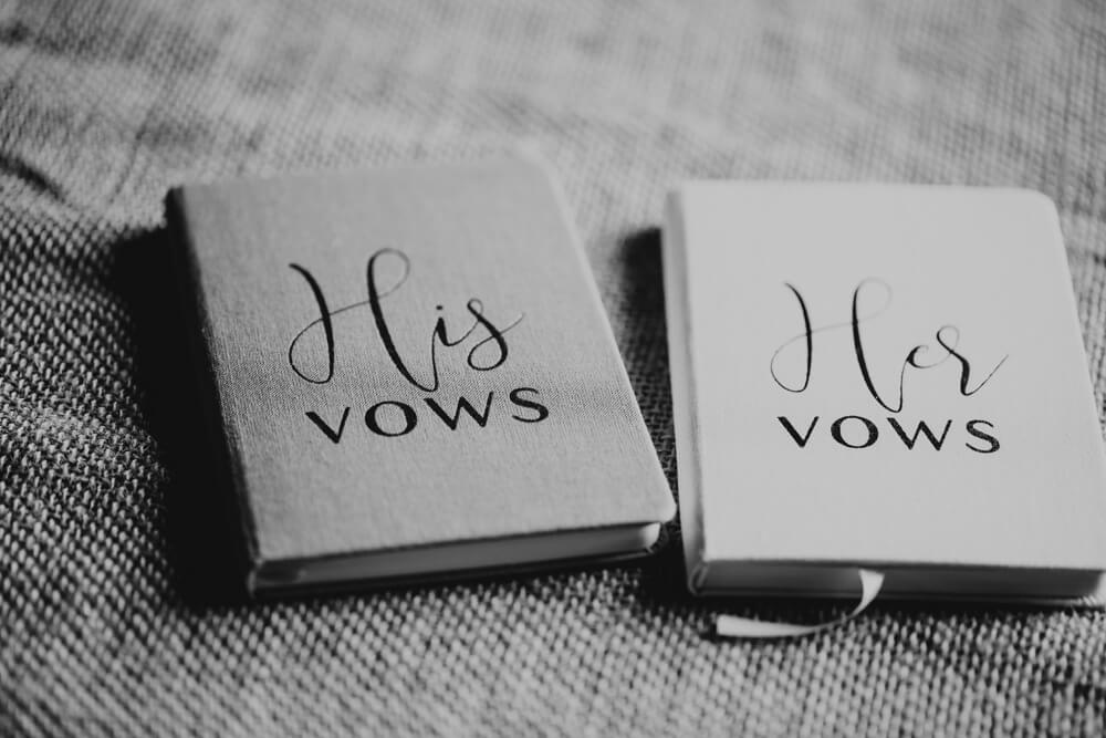 4 Tips and Tricks for Writing Hilarious Wedding Vows