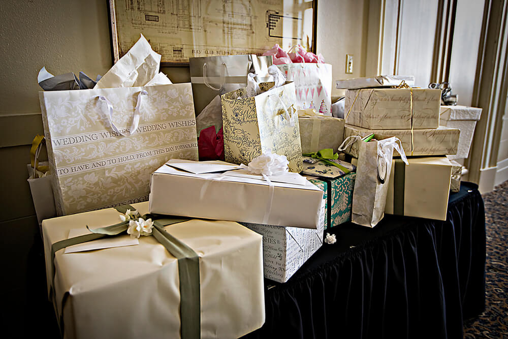 Wedding Registries: The Ultimate Guide of Do’s and Don’ts