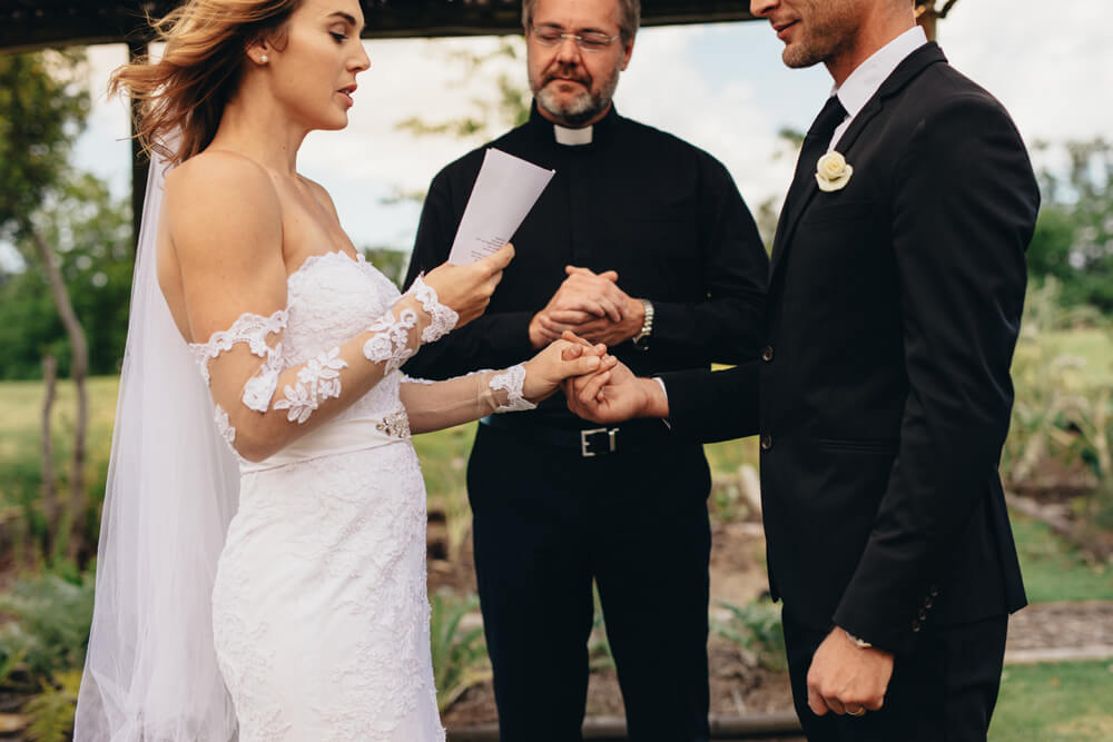 The Do’s and Don’ts of Renewing Your Vows