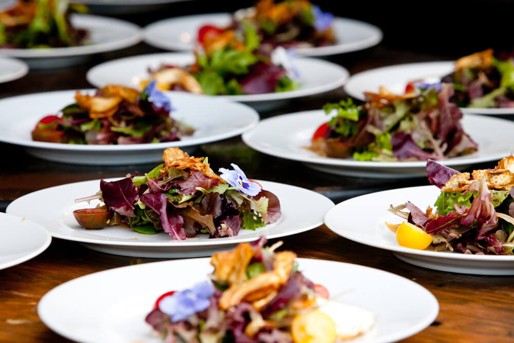 How to Handle Wedding Guests’ Food Allergies