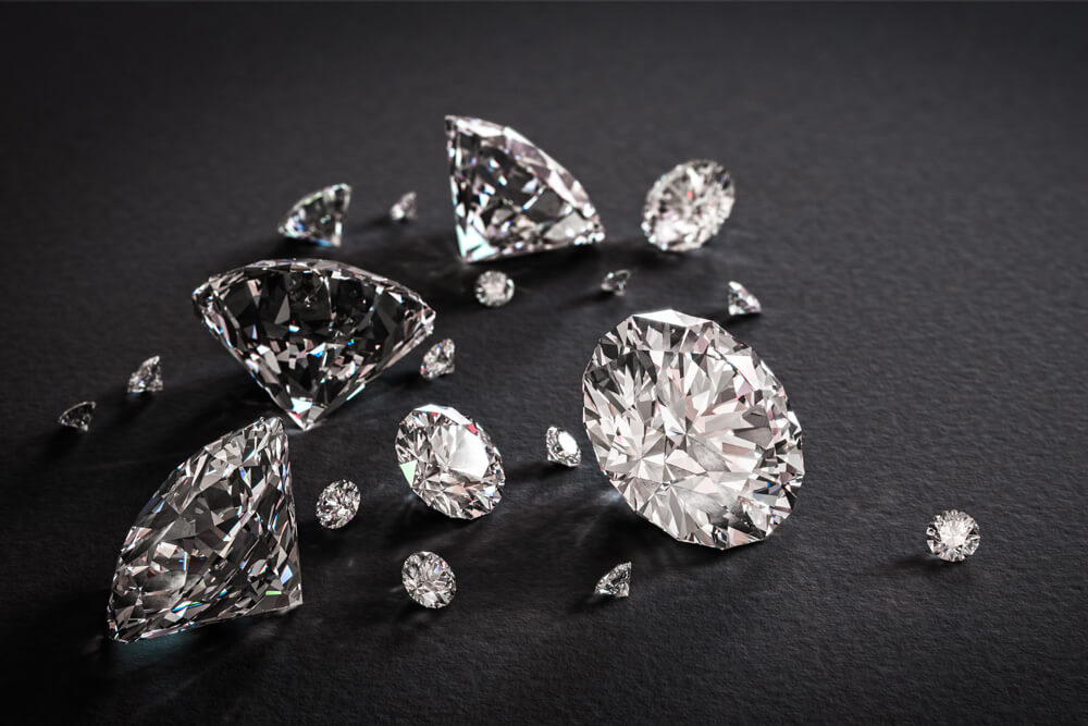 Your Guide to the Most Popular Diamond Cuts for Your Engagement Ring