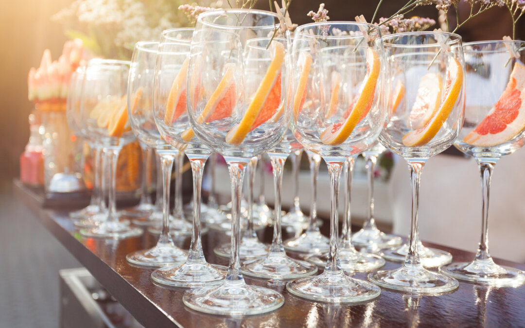 Signature Drink Ideas for Winter Weddings